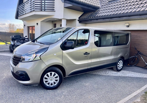 Renault Trafic cena 104998 przebieg: 80000, rok produkcji 2018 z Płock małe 497